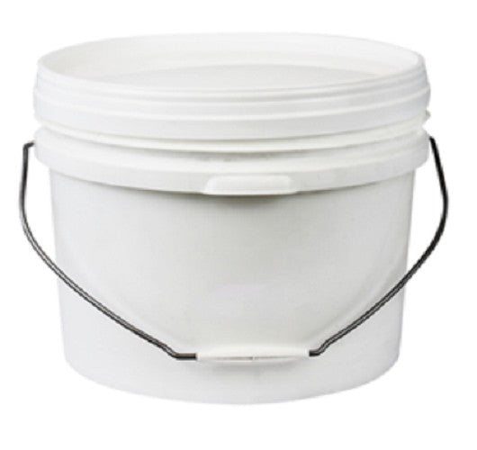 Bucket, 10L, white plastic, with metal/plastic handle and lid