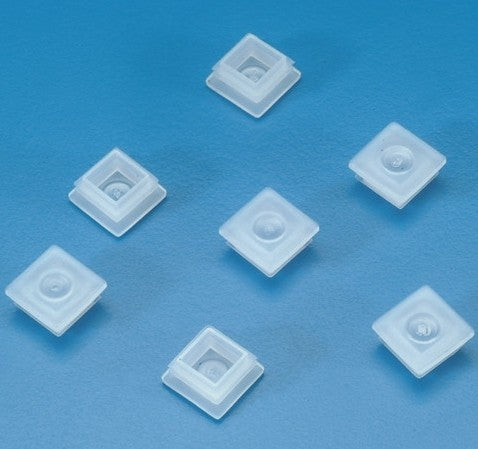 Kartell PE stopper caps for closing cuvettes with square openings (10 x 10 mm), pkt/100